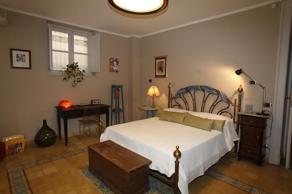 Готель La Casa Di Dadda Мессіна Номер фото